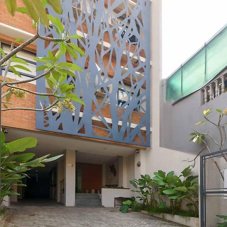 Reddoorz Plus Near Radio Dalam 3 Jakarta Eksteriør bilde